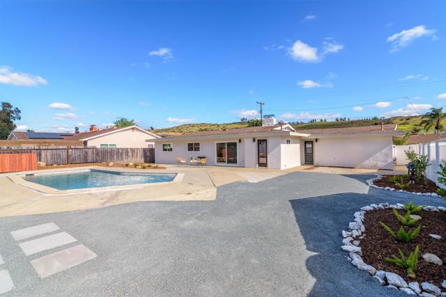 Detail Gallery Image 23 of 24 For 12700 Soule St, Poway,  CA 92064 - 3 Beds | 2 Baths