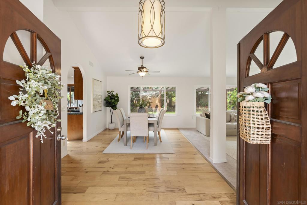 489 La Costa Ave - photo 5