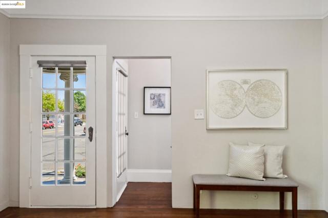1042 Santa Clara Ave, Alameda CA: https://media.crmls.org/mediaz/89458dde-ecd8-4ce2-a244-332df4eb87f0.jpg