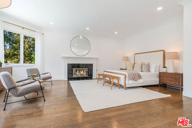 11797 CHAPARAL Street, Los Angeles CA: https://media.crmls.org/mediaz/8945e04e-3b3a-4870-957f-4a308275fa8a.jpg