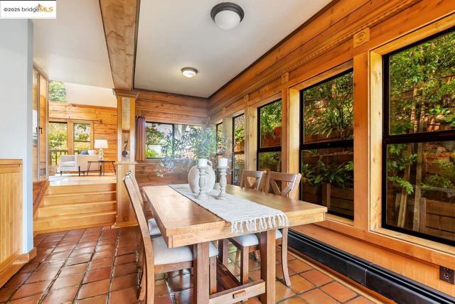 5950 Grizzly Peak Blvd, Oakland CA: https://media.crmls.org/mediaz/894637ef-fcaa-40fe-974f-f29bbbb32b55.jpg
