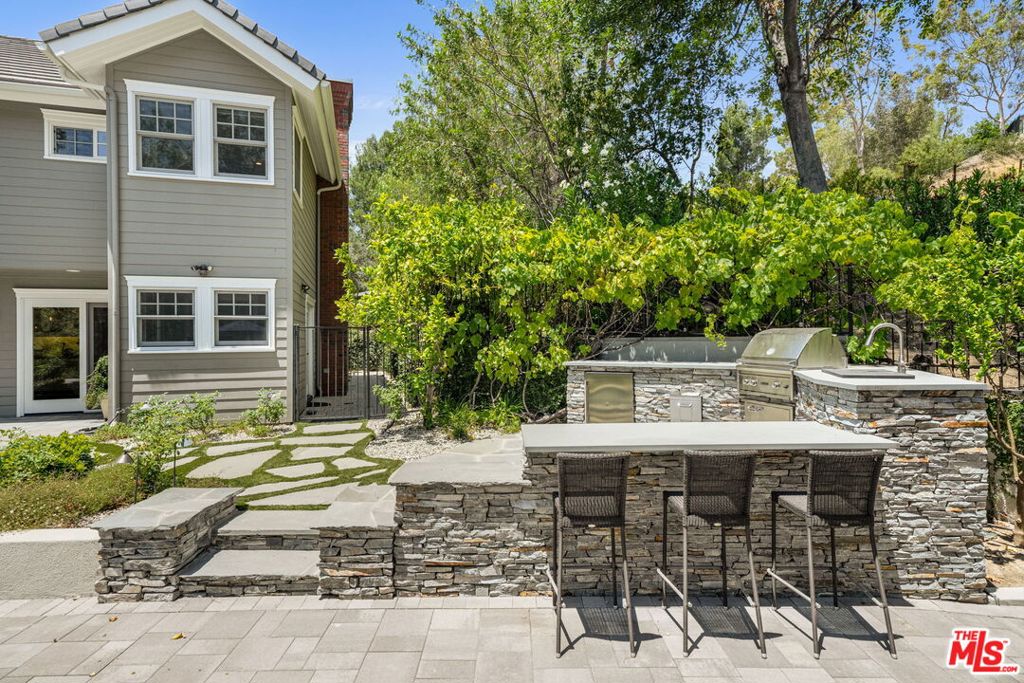 MLS #26844393 image #42
