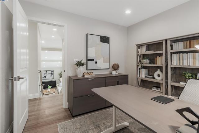 597 Singley Dr, Milpitas CA: https://media.crmls.org/mediaz/89480609-60f6-4c78-b2e8-650e03697b4f.jpg