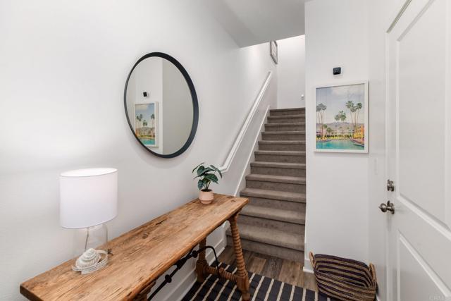 Detail Gallery Image 4 of 46 For 1115 Sea Glass Way, Oceanside,  CA 92054 - 2 Beds | 2/1 Baths