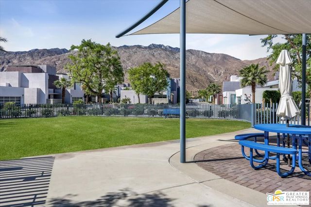 431 Suave Lane, Palm Springs, CA 92262