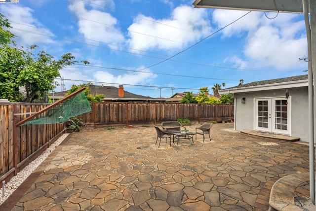 3757 Savannah Rd, Fremont CA: https://media.crmls.org/mediaz/894a0189-21ba-464e-96a0-5c54e6f4e7bf.jpg