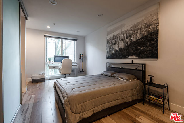 1234 Wilshire Boulevard, Los Angeles CA: https://media.crmls.org/mediaz/894b08ad-3ae2-4542-a718-5690ff6ac6e5.jpg