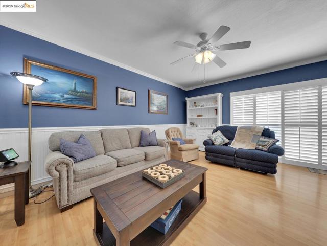 3326 Hacienda Way, Antioch CA: https://media.crmls.org/mediaz/894d6931-92b3-433b-bc78-c1ff8f1ebc19.jpg