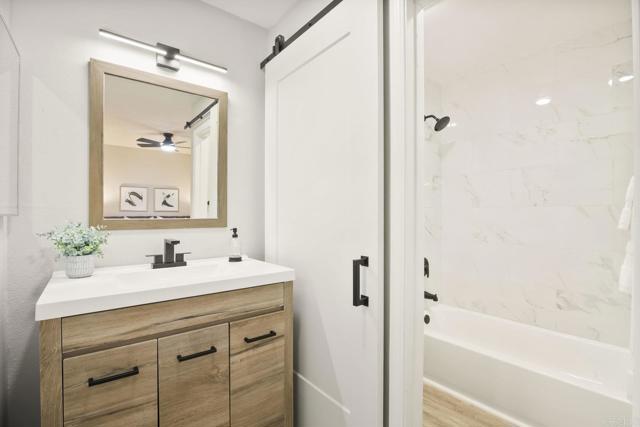 Detail Gallery Image 15 of 21 For 3230 Ashford Street a,  San Diego,  CA 92111 - 2 Beds | 2 Baths