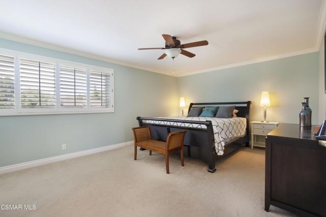 Image 16 of 33 For 6564 Woodcrest Place