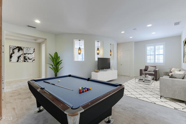 3911 Lilac Canyon Lane, Altadena CA: https://media.crmls.org/mediaz/8950a34f-b813-4720-9819-4d7fc1816004.jpg