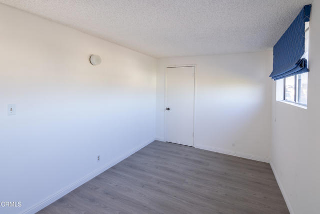 Detail Gallery Image 23 of 36 For 2414 Monaco Dr, Oxnard,  CA 93035 - 4 Beds | 2/1 Baths