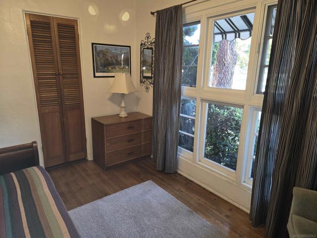 Image 8 of 20 For 676 J Ave  