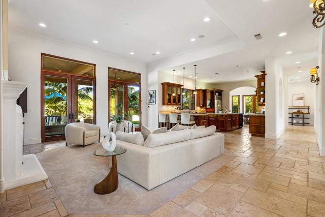 Detail Gallery Image 12 of 38 For 5560 Meadows Del Mar, San Diego,  CA 92130 - 6 Beds | 6/1 Baths