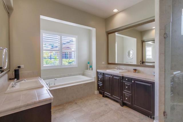 14190 Green Valley Ct, San Diego CA: https://media.crmls.org/mediaz/8953216d-d845-4695-9f9c-c031c3c19191.jpg