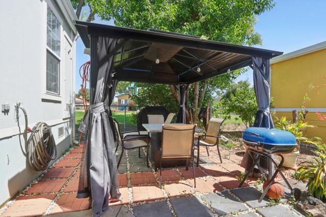 200 Ford Rd, San Jose CA: https://media.crmls.org/mediaz/89534b79-f001-44e0-bc8b-2984bf4ddf3c.jpg
