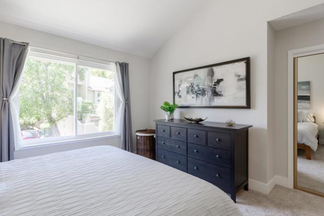 42 Arabian Way, Scotts Valley CA: https://media.crmls.org/mediaz/895356e7-a8ef-439f-8562-82ca0664a871.jpg