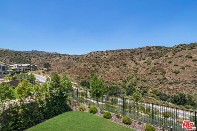 24359 Stone Bend Lane, West Hills, California 91304, 4 Bedrooms Bedrooms, ,5 BathroomsBathrooms,Single Family Residence,For Sale,Stone Bend,24407313