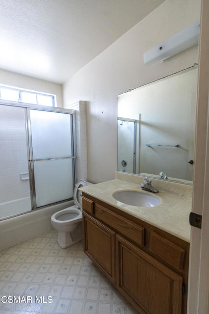 2517 Harriman Lane, Redondo Beach CA: https://media.crmls.org/mediaz/89547976-5cfd-43f3-8d85-301b86dc2067.jpg
