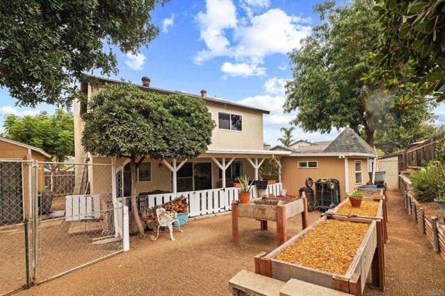 9690 Bundy Drive, Santee CA: https://media.crmls.org/mediaz/89559340-35d5-488b-bfcf-c312756736ba.jpg