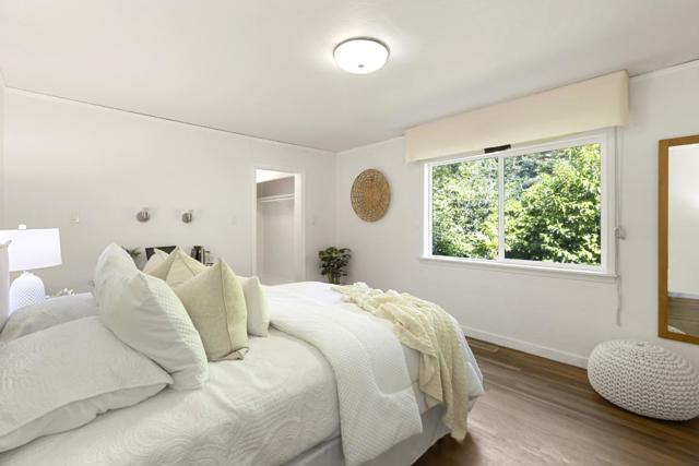 620 Olive Street, Menlo Park CA: https://media.crmls.org/mediaz/89569138-862c-4f87-9bd9-a14d11715307.jpg