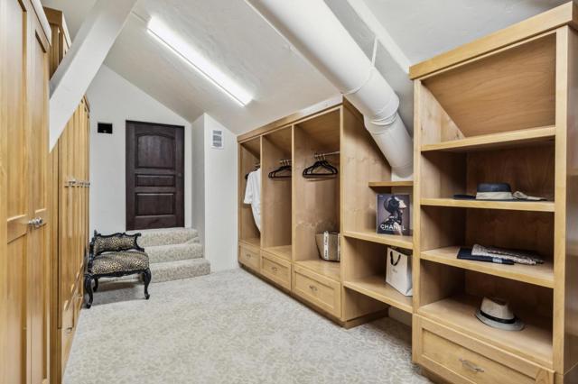 15253 Montalvo Road, Saratoga CA: https://media.crmls.org/mediaz/8959decb-2ced-4b78-b3cf-b552cfe71f2f.jpg