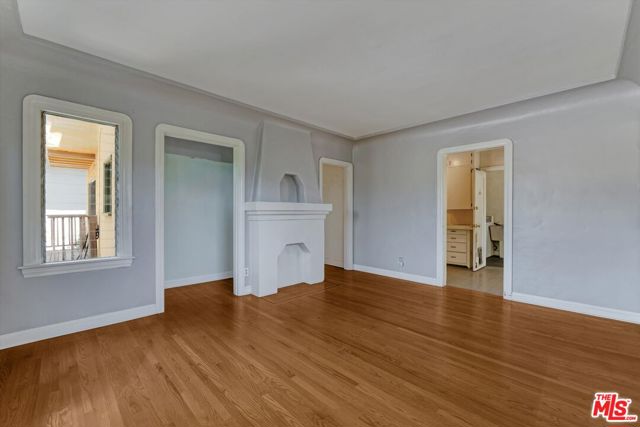2461 McCready Avenue, Los Angeles CA: https://media.crmls.org/mediaz/895af903-4b7a-457f-afbd-a7962327209b.jpg