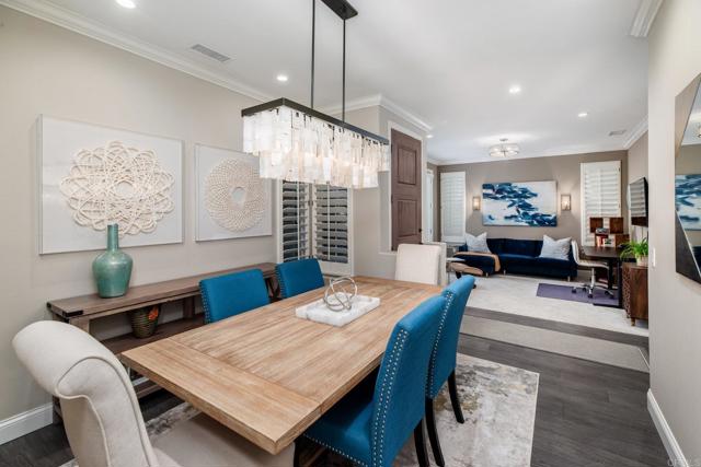 Detail Gallery Image 4 of 46 For 3596 Torrey View Ct, San Diego,  CA 92130 - 4 Beds | 3/1 Baths