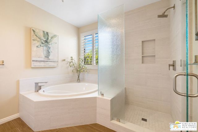 1850 Savanna Way, Palm Springs CA: https://media.crmls.org/mediaz/895cd956-f9c9-433e-8fa0-83140943b9d3.jpg