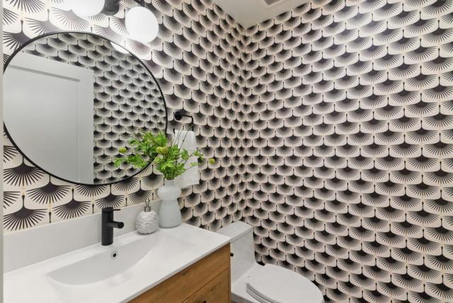 153 Somerset Street, Redwood City CA: https://media.crmls.org/mediaz/895e7310-042c-4e40-ae34-ae17a19843ca.jpg