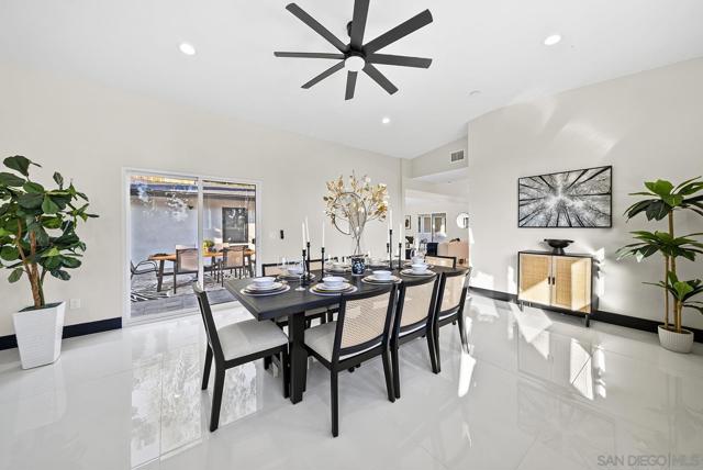 11388 Lorena Ln, El Cajon CA: https://media.crmls.org/mediaz/895f0854-68e6-4447-8b11-421e04a1a145.jpg