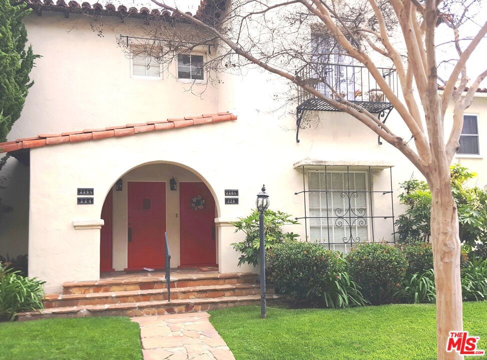 226 S Spalding Drive A., Beverly Hills, CA 90212