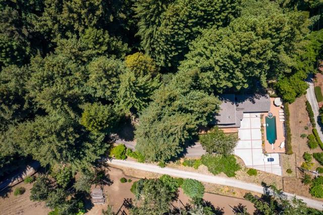 350 Aurora Road, Soquel CA: https://media.crmls.org/mediaz/895f5da1-014e-4ef5-8059-b584d844b842.jpg