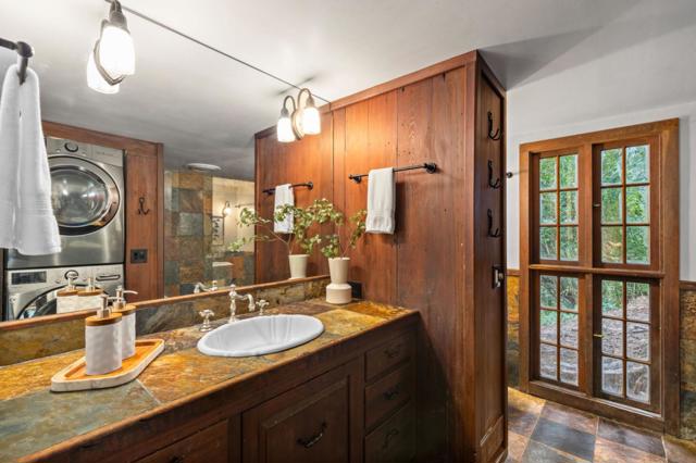 139 Redland Road, Woodside CA: https://media.crmls.org/mediaz/89611f2c-6ed2-4019-9dae-509fa5c766d4.jpg