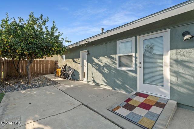 9538 El Cajon Street, Ventura CA: https://media.crmls.org/mediaz/89619e5e-7dea-4564-a989-a184b2240846.jpg