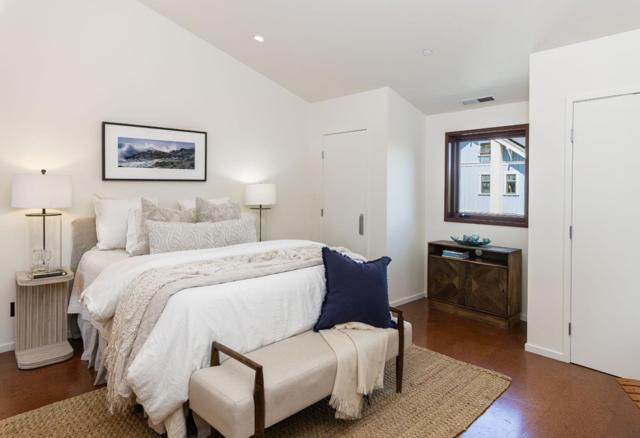 240 Sunset Avenue, Santa Cruz CA: https://media.crmls.org/mediaz/89628e06-6693-4cc7-9534-c338824b047c.jpg