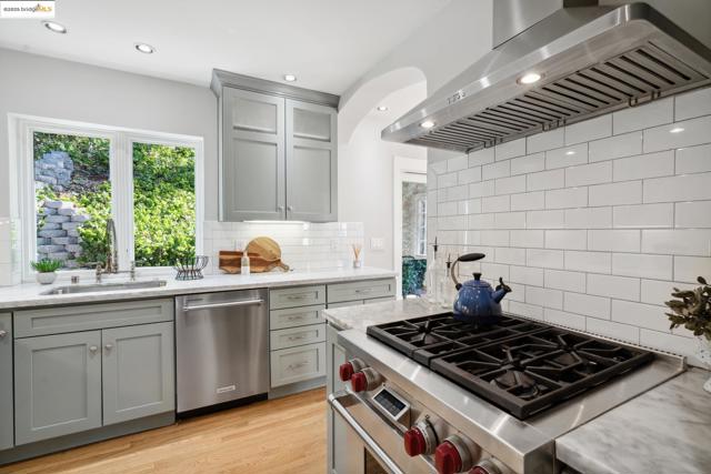 Image 9 of 37 For 1633 Trestle Glen Rd