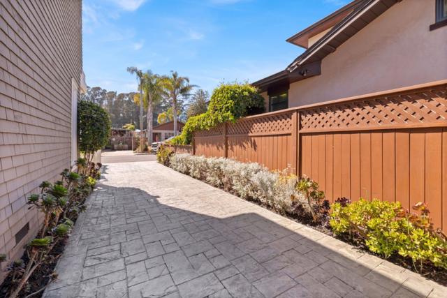 610 Gilroy Drive, Capitola CA: https://media.crmls.org/mediaz/8963f7d1-c810-405b-83dd-d3954429ca55.jpg