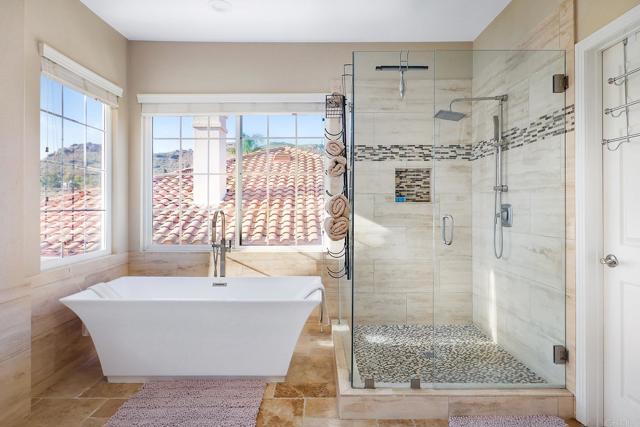 Detail Gallery Image 22 of 38 For 2385 Old Ranch Rd, Escondido,  CA 92027 - 5 Beds | 3 Baths