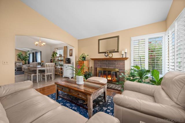 2011 Elva St, El Cajon, California 92019, 4 Bedrooms Bedrooms, ,2 BathroomsBathrooms,Single Family Residence,For Sale,Elva St,250029762SD