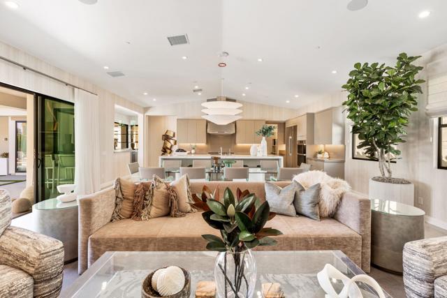 75229 Hancock Place, Indian Wells CA: https://media.crmls.org/mediaz/8967a7e5-3ce0-47c2-9058-4d517b27d807.jpg