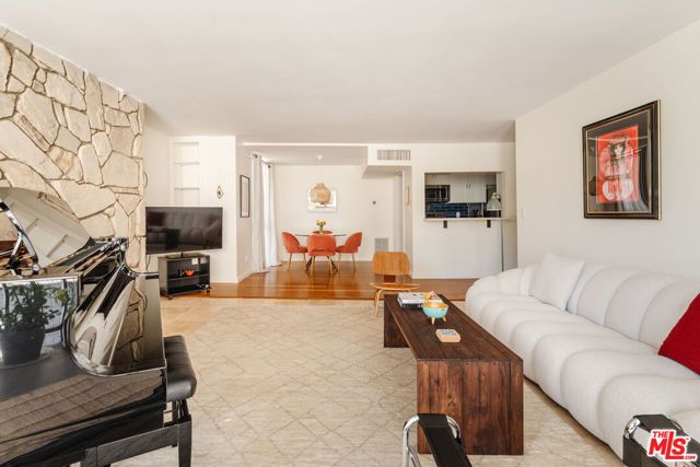 601 East Del Mar Boulevard, 204 photo 12