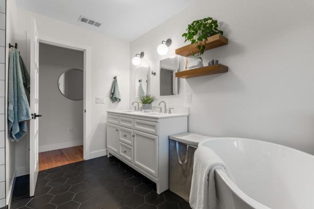 1724 Isabel Drive, San Jose CA: https://media.crmls.org/mediaz/896a4341-44dc-484d-acdd-df3013bae776.jpg