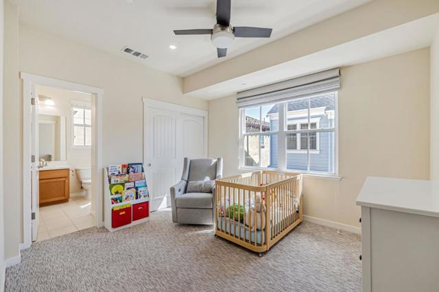 361 W Evelyn Avenue, Mountain View CA: https://media.crmls.org/mediaz/896a551a-b2f9-42b5-81bc-5f10b44e841f.jpg
