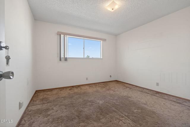 Detail Gallery Image 28 of 42 For 2087 Airedale Ave, Ventura,  CA 93003 - 4 Beds | 2 Baths