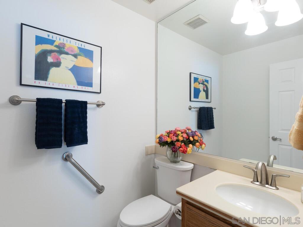 MLS #250031224SD image #15