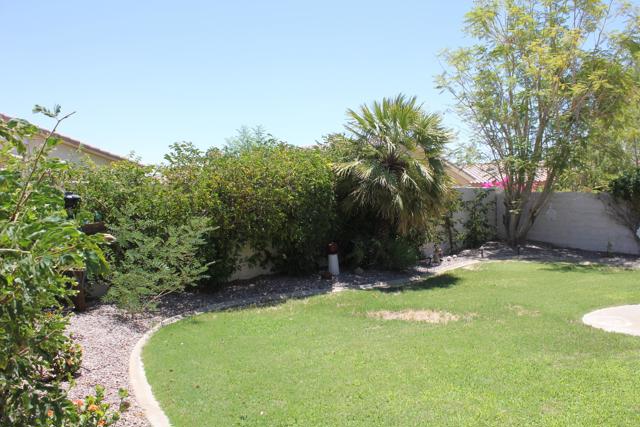 41440 Via Arbolitos, Indio CA: https://media.crmls.org/mediaz/896bb516-1722-4d12-ab23-41e612a6289f.jpg