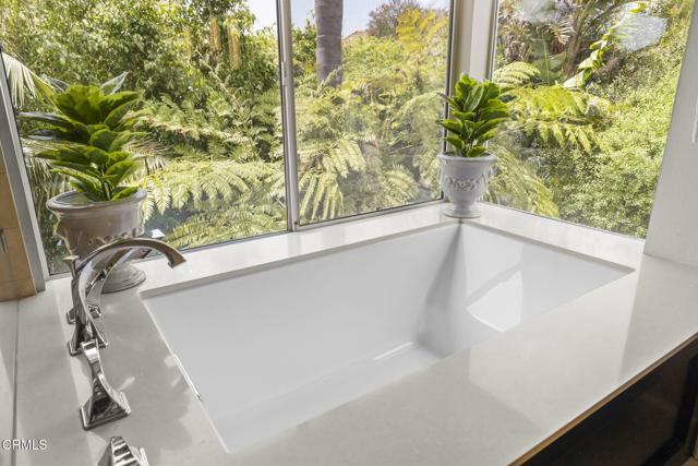 Detail Gallery Image 23 of 65 For 2113 Doral Ct, Oxnard,  CA 93036 - 4 Beds | 3/1 Baths