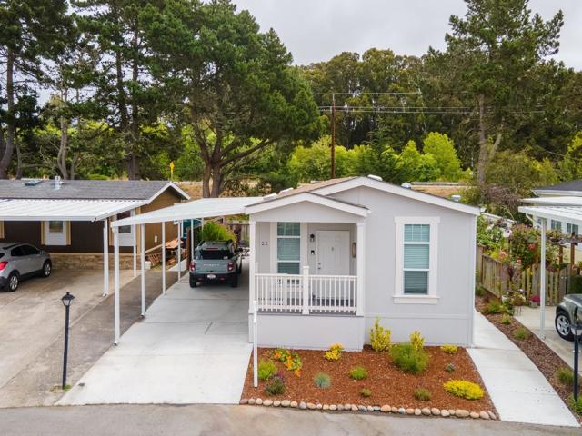 22 Seascape Drive, Half Moon Bay CA: https://media.crmls.org/mediaz/896e612d-4b51-4659-9014-55f7e10153e9.jpg