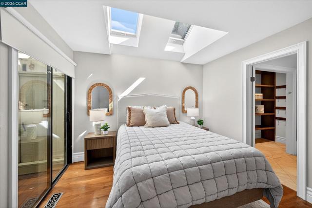 951 Redwood Dr, Danville CA: https://media.crmls.org/mediaz/896fc0e2-dcb7-47f9-b61d-6ab149174a42.jpg